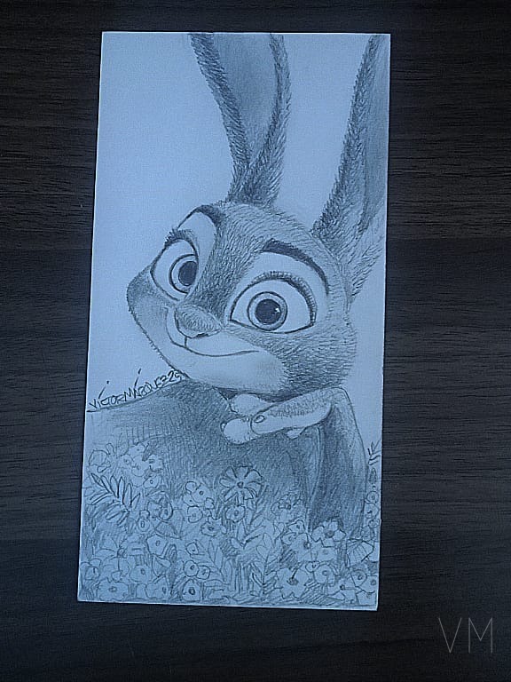 Judy Hopps de Zootopia en un campo de flores, separador con mucho detalle
